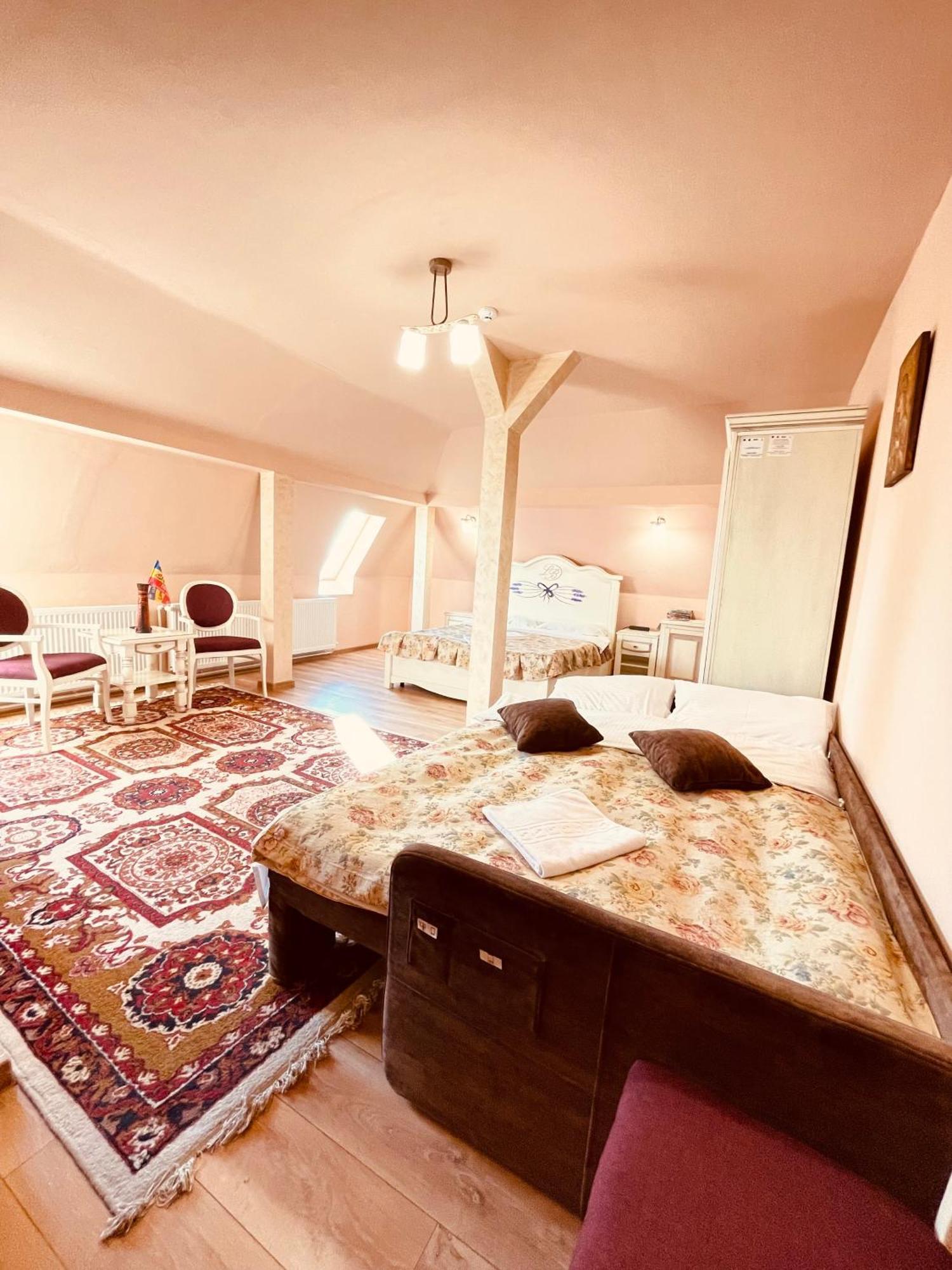 Leaganul Bucovinei Guest House Suceava Bilik gambar