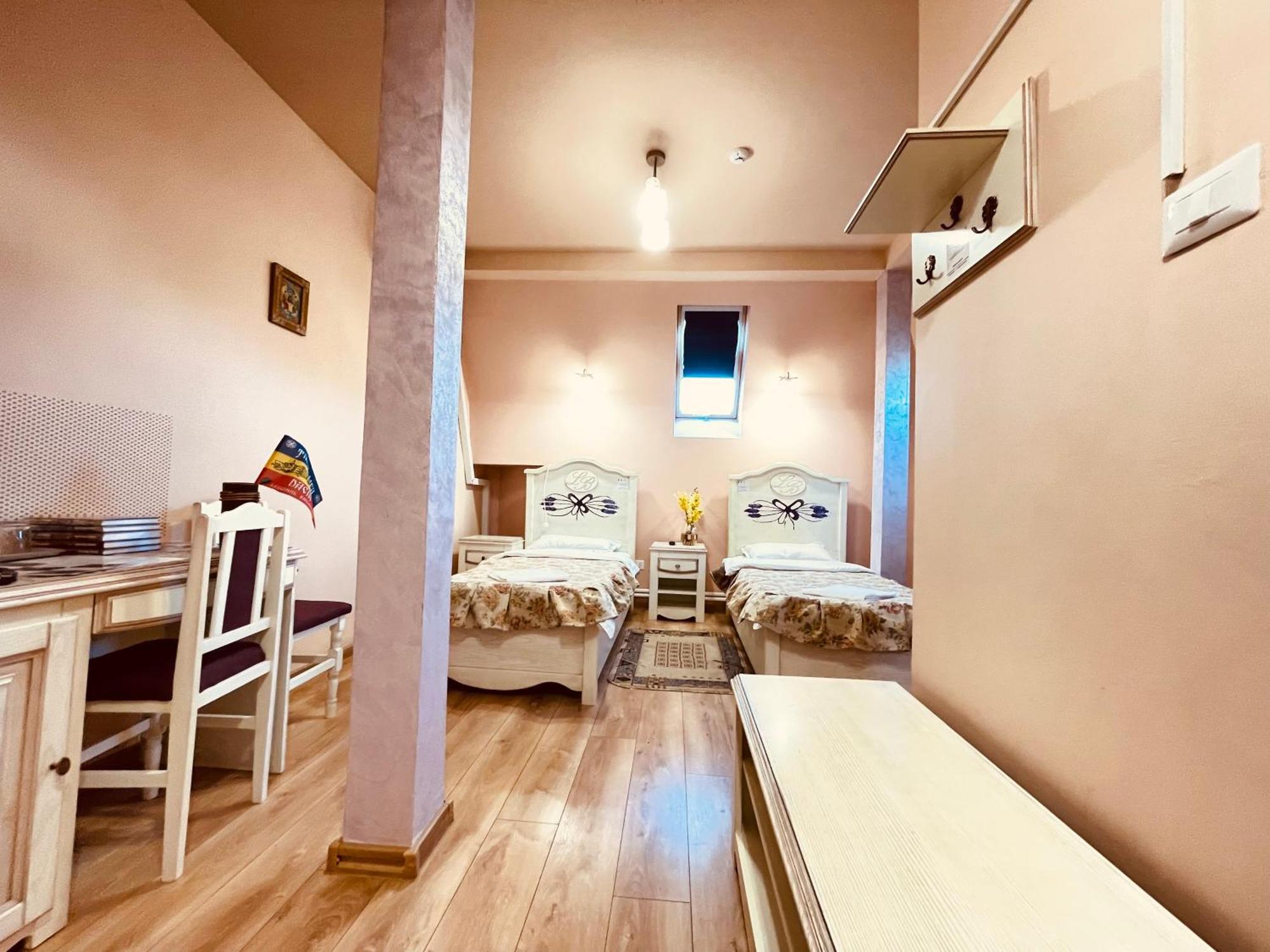 Leaganul Bucovinei Guest House Suceava Bilik gambar