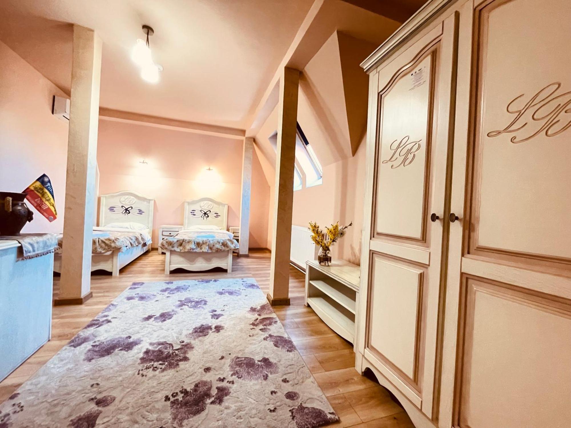 Leaganul Bucovinei Guest House Suceava Bilik gambar
